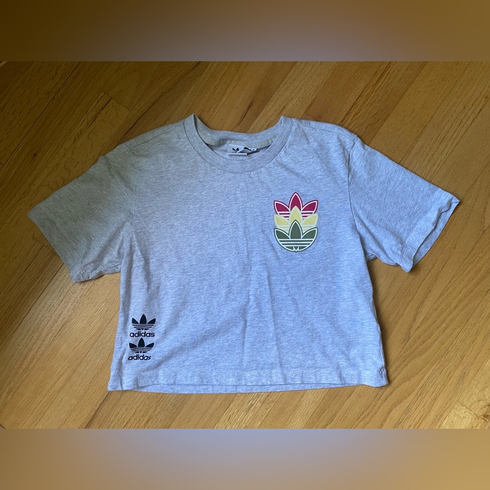 Adidas Women’s Cropped Gray T-Shirt with Multicolor Logo
